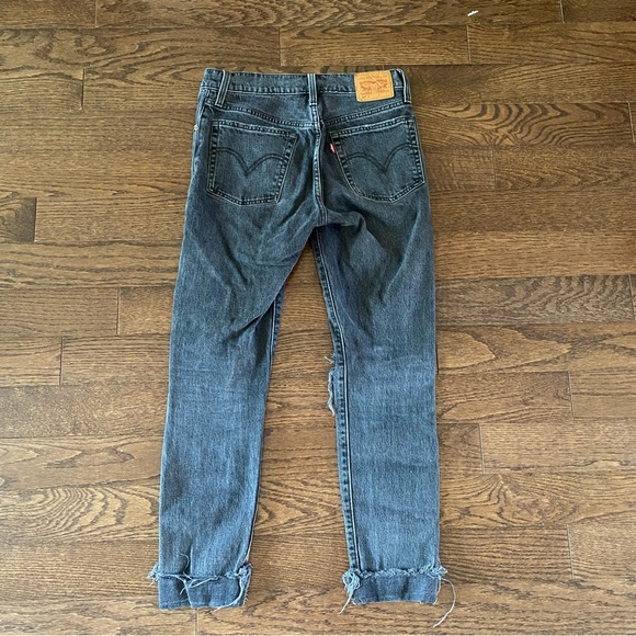 LEVI’s 501 Distressed Faded Black Hi Rise, Slimfit Jeans - size 26 - Picture 3 of 4